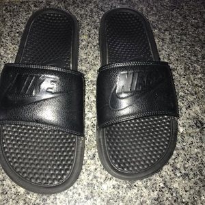 Men’s Nike Slides size 10